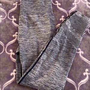 PINK Victoria’s Secret Seamless legging